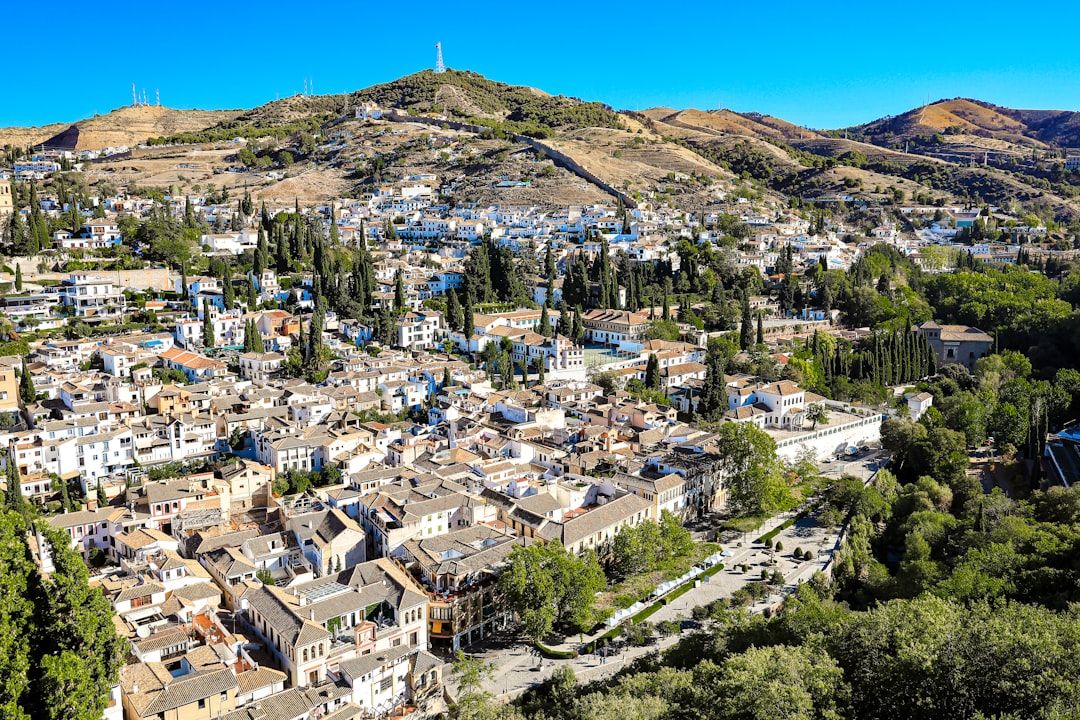 Which cities cost least in Granada